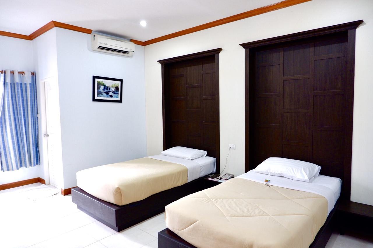 Dee Prom Hotel Chaiyaphum Exteriér fotografie